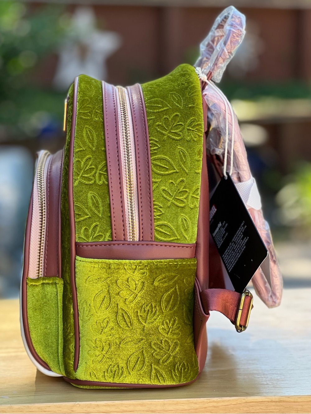 Loungefly Marvel Guardians of The Galaxy Groot Floral Velvet Mini Backpack NWT - Picture 4 of 8